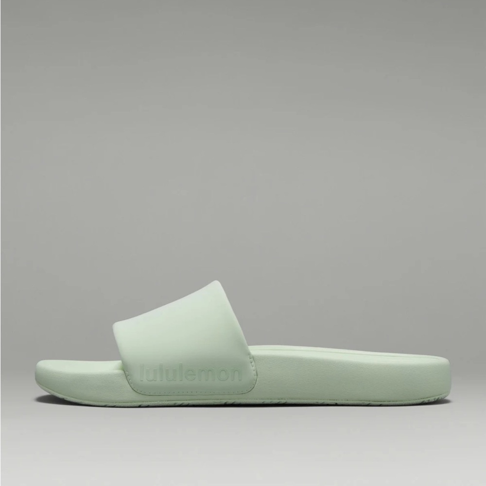 Lululemon Women Restfeel Slide - Picture 3 of 10